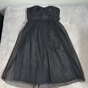 Banana Republic Strapless Tulle Fringe mini Dress Black Size 0 build in bra EUC